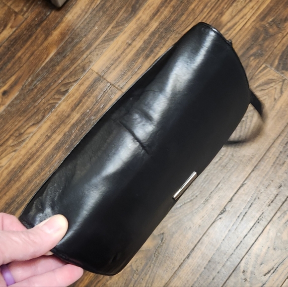 Wilson's Pelle Studio Black Leather Crossbody Wristlette Bag - Picture 6 of 16